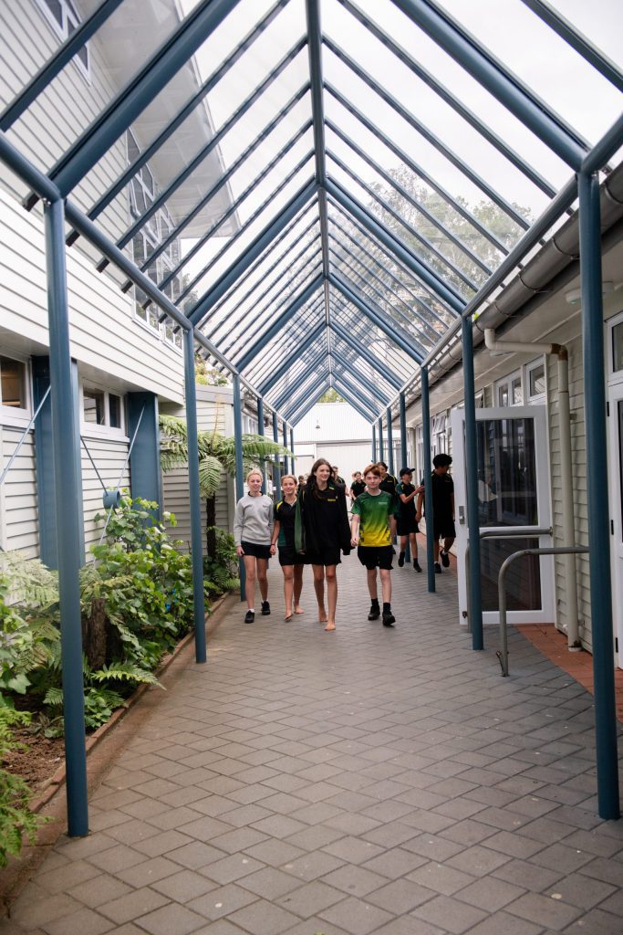 Our Staff - Ōtūmoetai Intermediate School